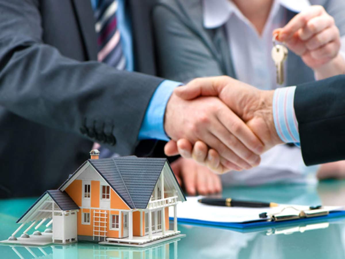 The Future of Real Estate CRM Software: Trends to Watch in 2025