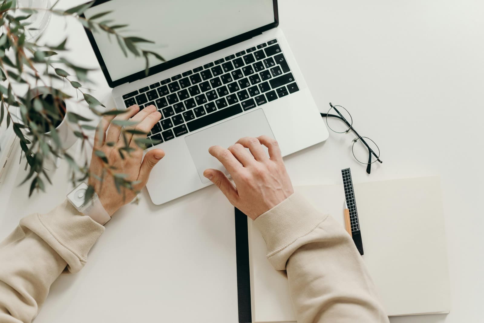 Automate Prospecting with a Linkedin Search Scraper