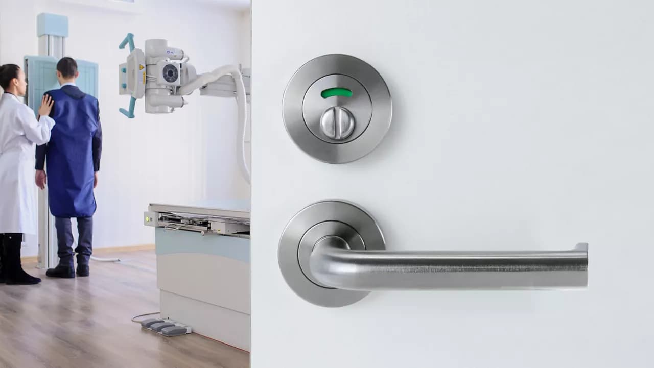 7 Reliable E-Commerce Suppliers for Commercial Door Hardware