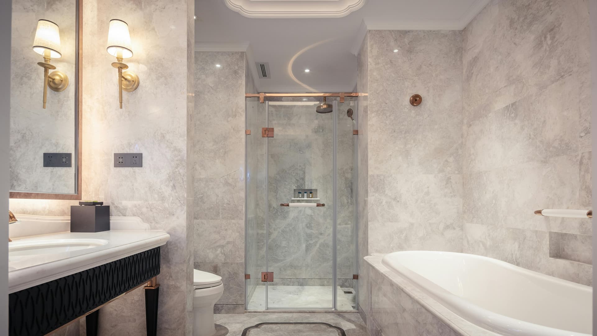 Elegant Showers – Experience the Perfect Shower Every Day