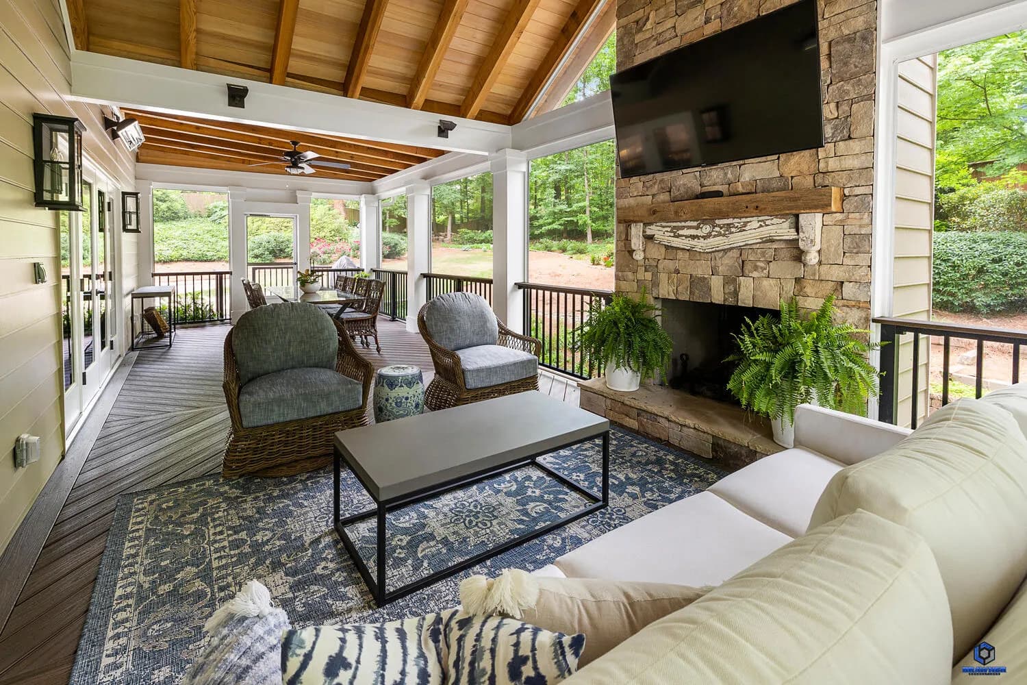 Licensed Deck Contractor Marietta for Custom Builds