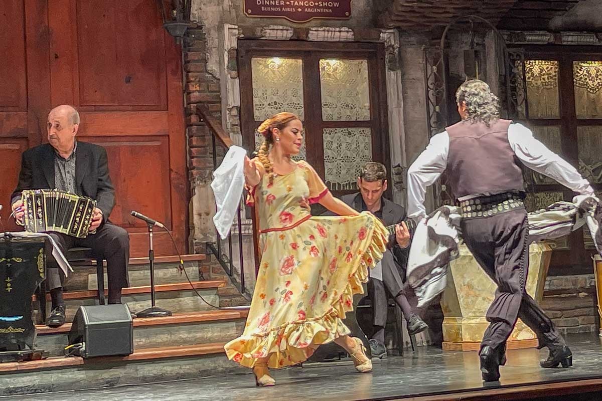 Tango Urlaub Argentinien – Tanzen und Lernen im Herzen von Buenos Aires
