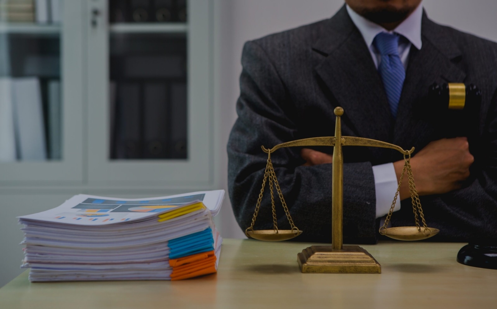 How a Miami Injury Lawyer Handles Personal Injury Claims