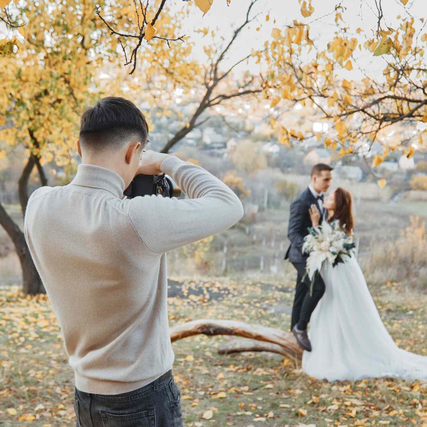 Rizing Falcon Photography – Wedding Photographer Focused on Natural & Candid Moments
