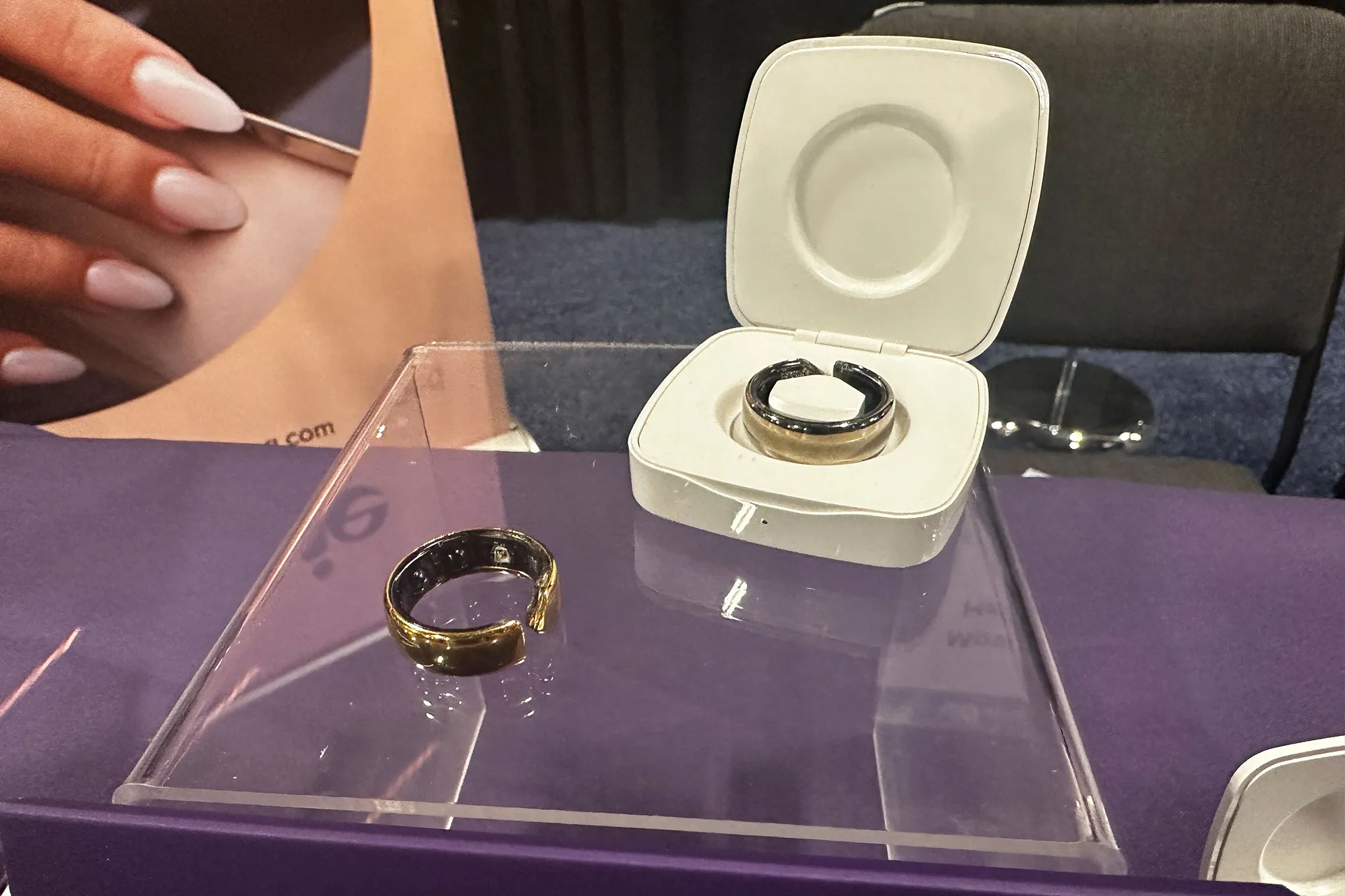 Stylish & Smart Evie Ring: Wellness Insights for Women