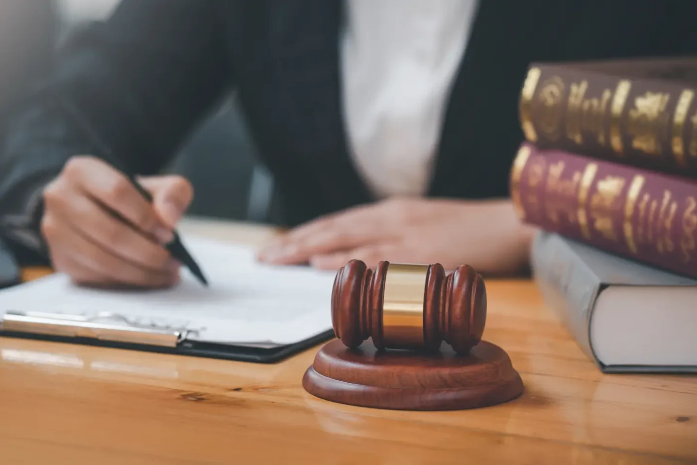 Criminal Defense Attorney in Dearborn Focused on Protecting Your Future